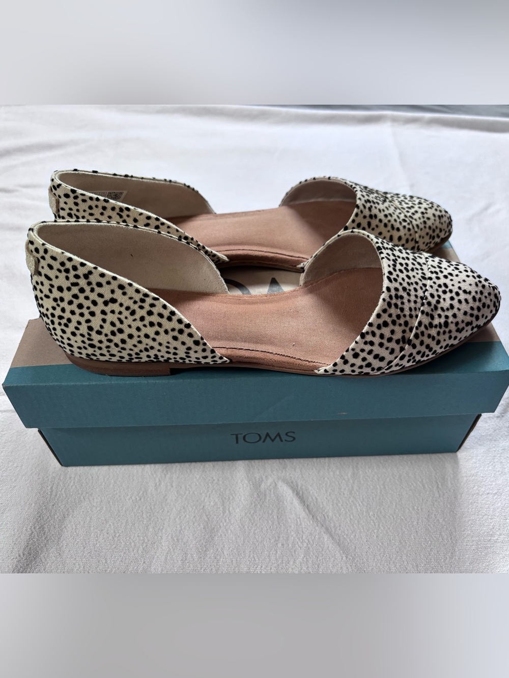 TOMS Jutti D'orsay Fog Flocked Mini Cheetah Canvas Slip-On - Fog